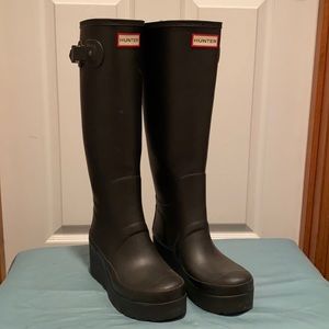 Hunter platform rain boots!  Super cute!